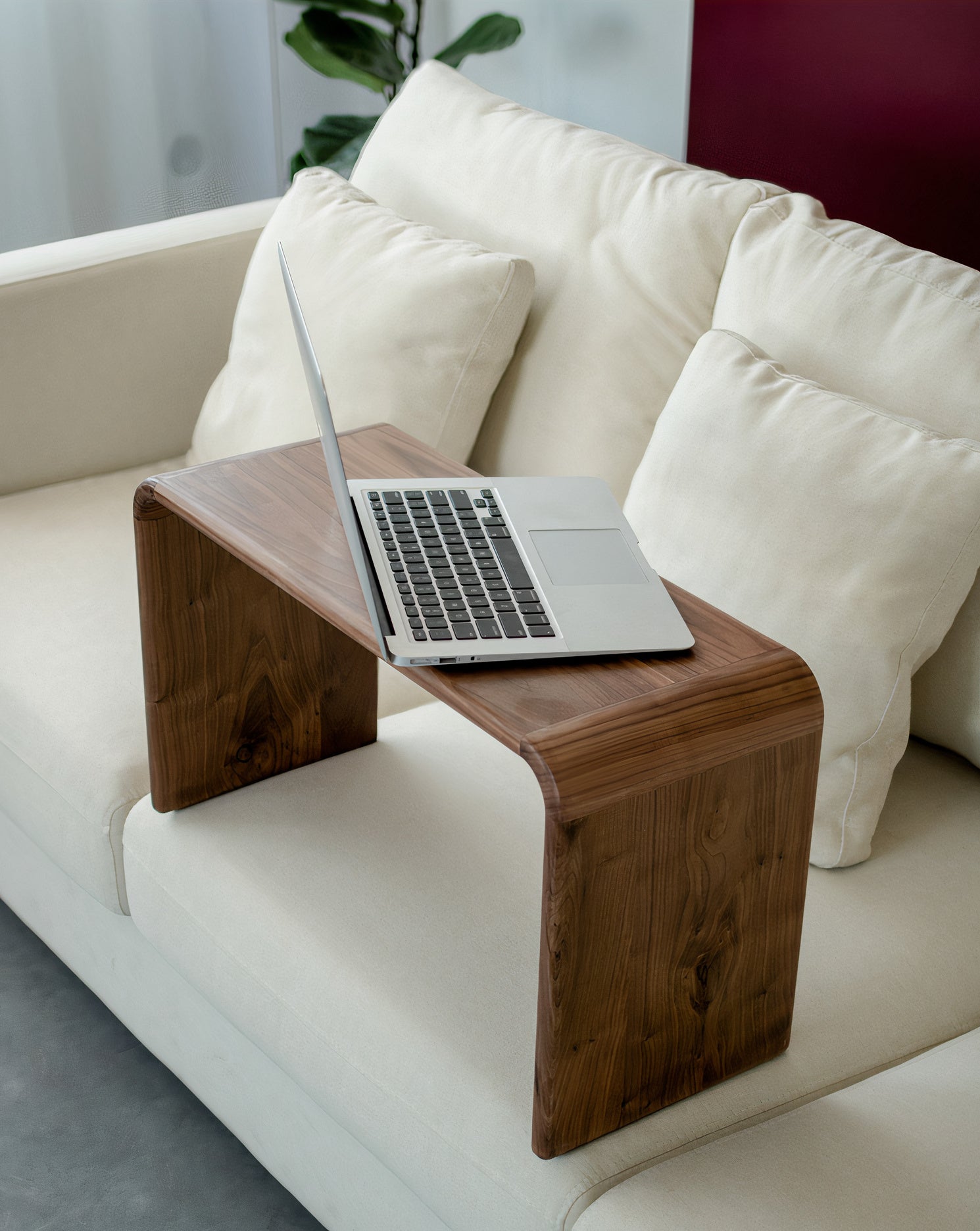 Cervino end Table